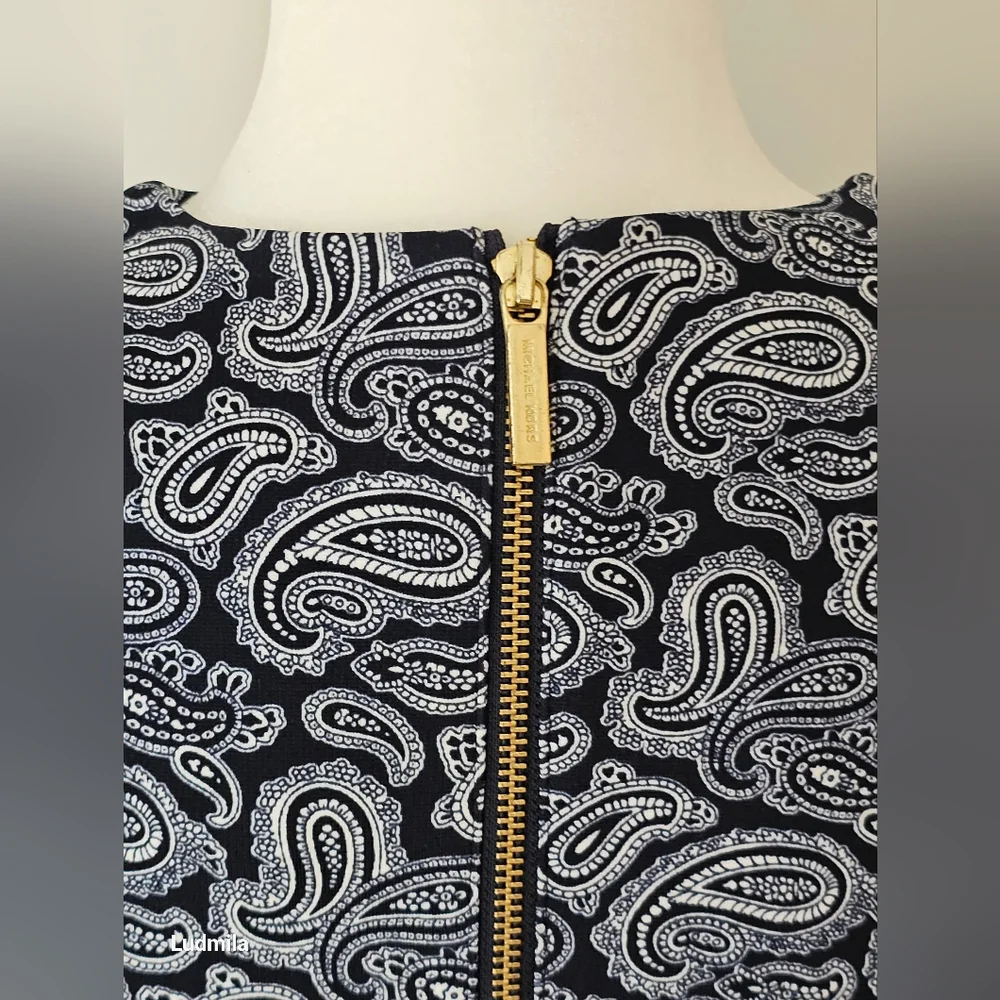 MICHAEL Michael Kors Women's Size 2‎ Navy and White Paisley Long Sleeve Dress